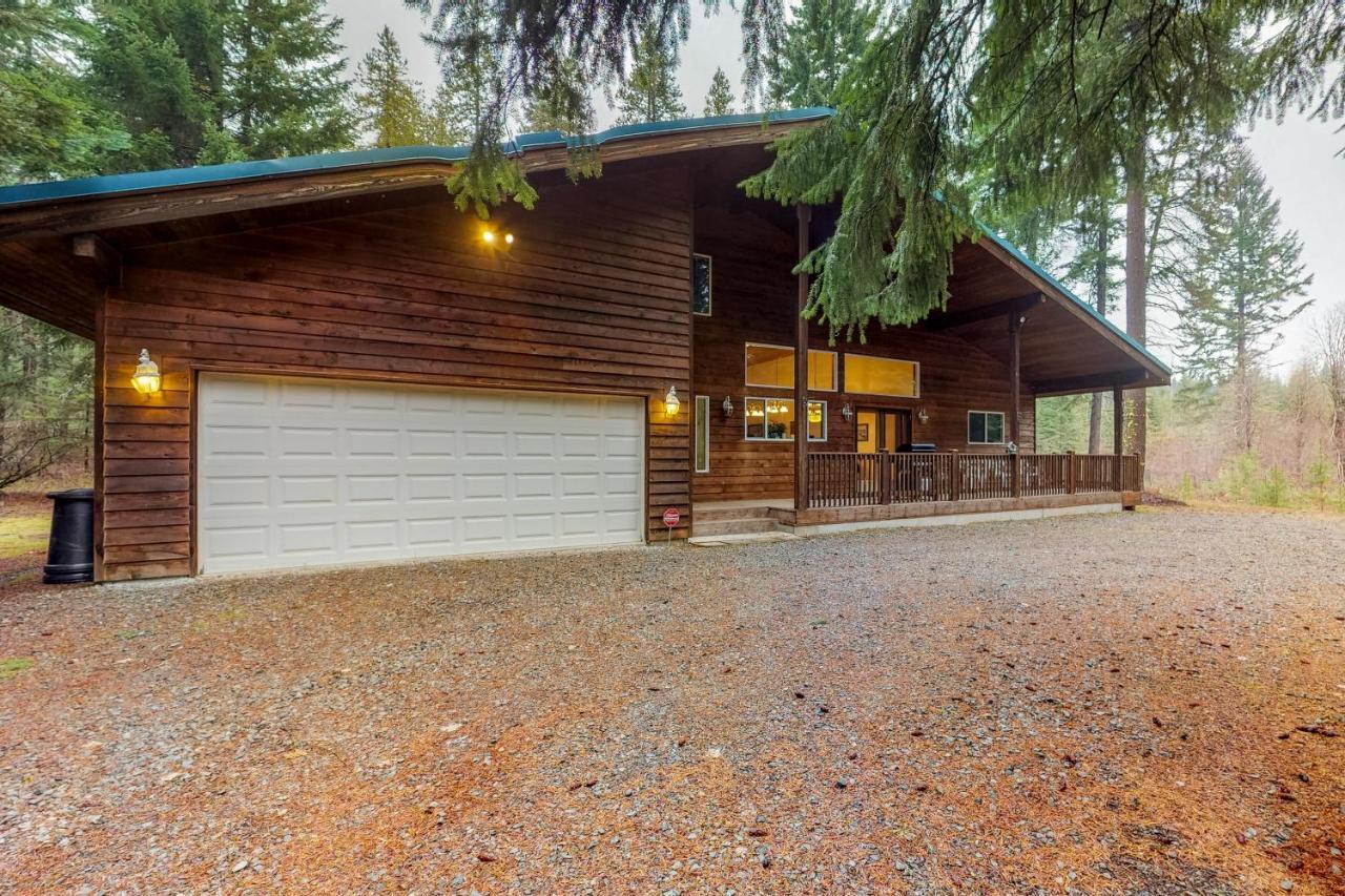 Elk Tracks Lodge Pine Glen Exterior photo